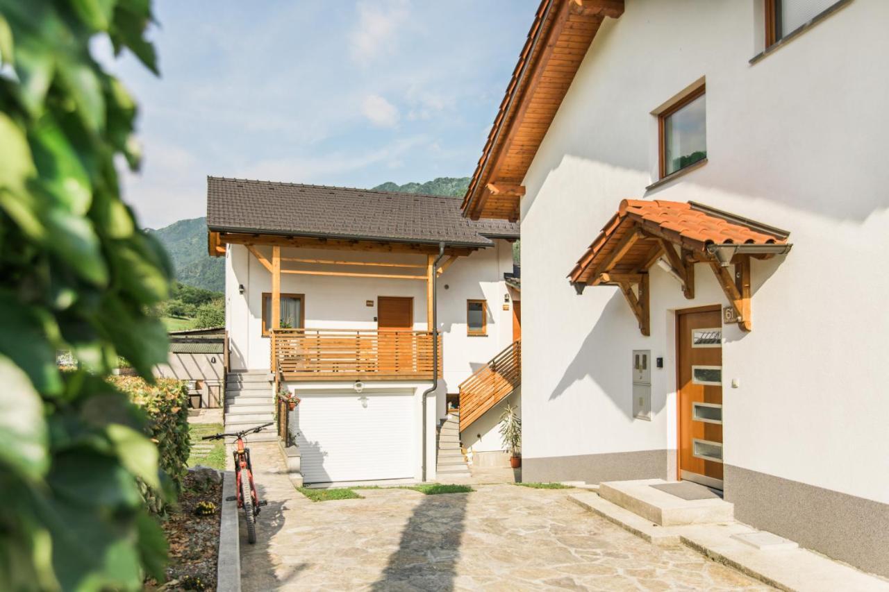Pr' Petrcu Apartment Tolmin Luaran gambar