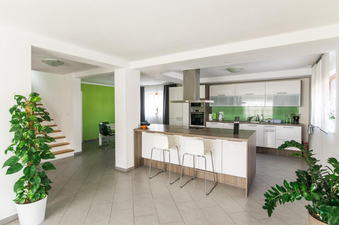 Pr' Petrcu Apartment Tolmin Luaran gambar