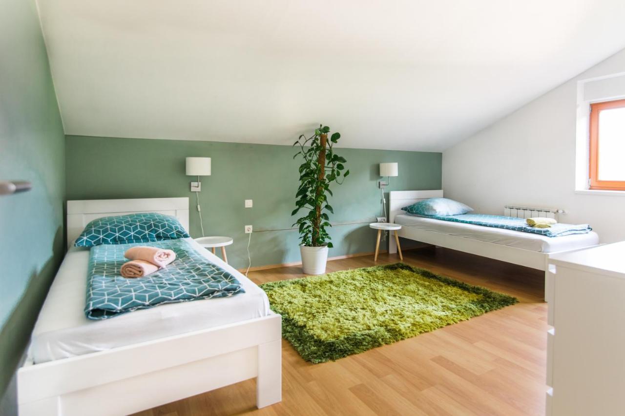 Pr' Petrcu Apartment Tolmin Luaran gambar