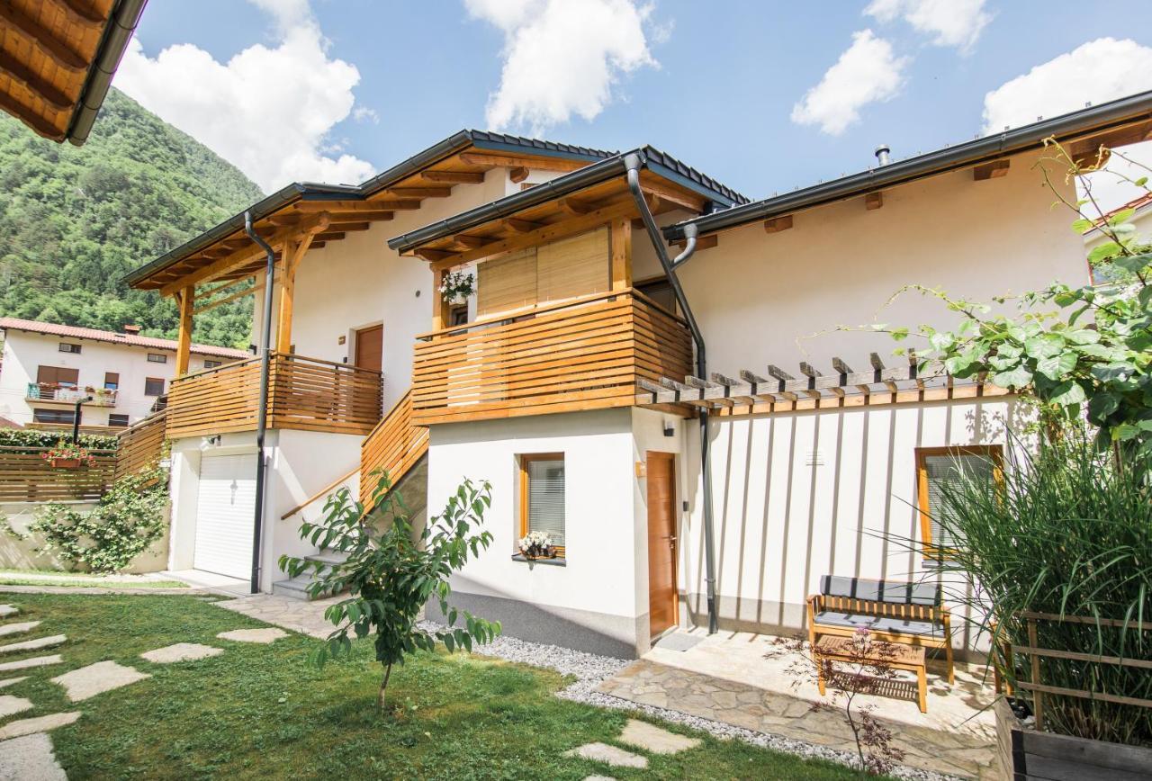 Pr' Petrcu Apartment Tolmin Luaran gambar